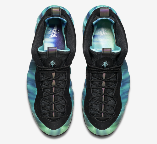 foamposite northern lights