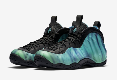 nike foamposite northern lights