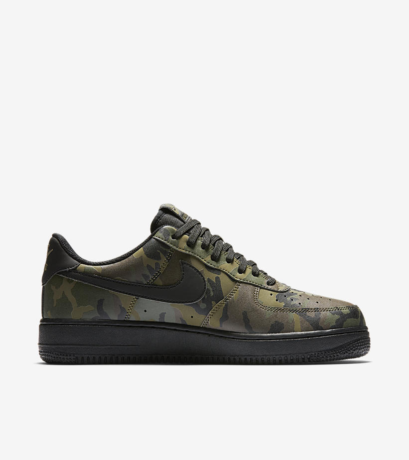 nike air force camo reflective