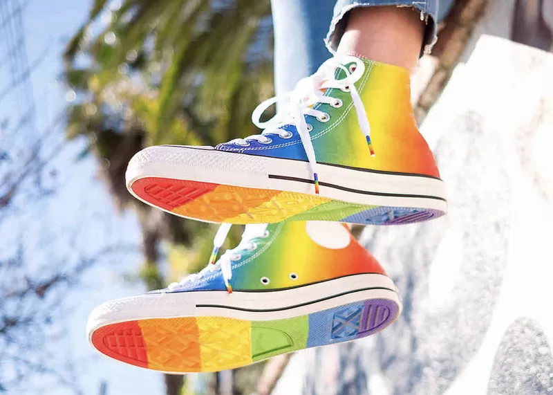 Gay pride chucks online