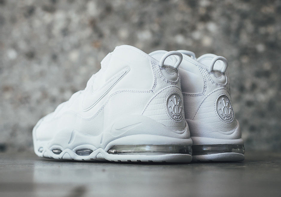 nike uptempo white