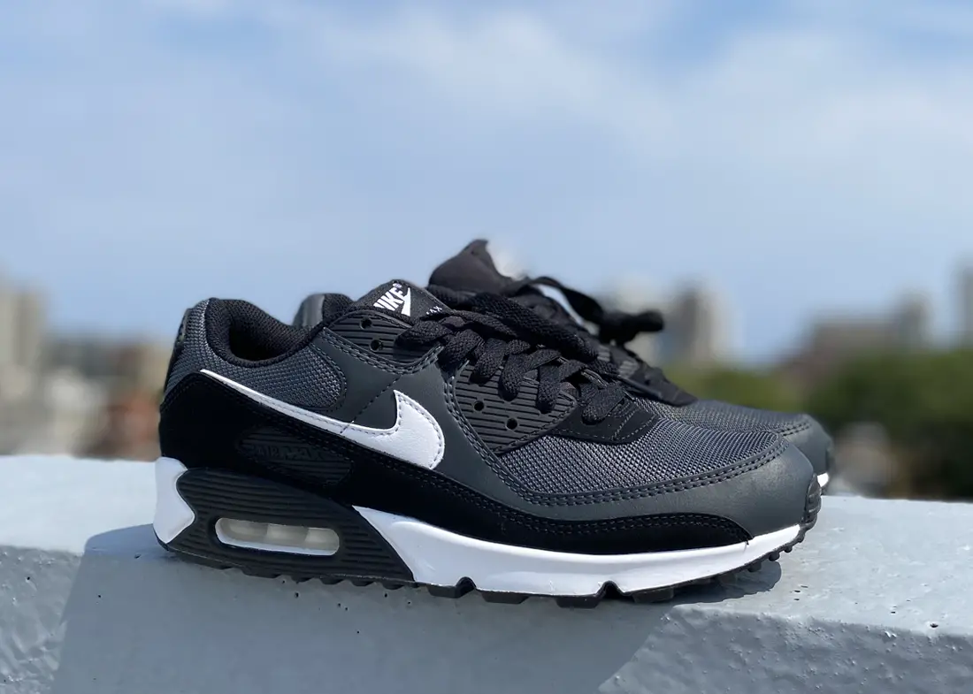 are air max 90 good for running