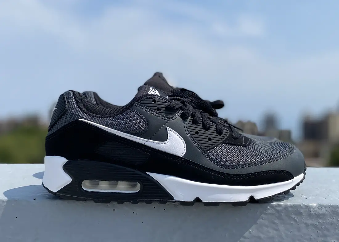 nike air max 90 leather review